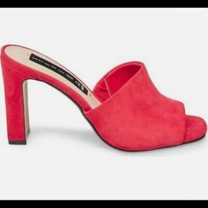 STEVEN by Steve Madden Women's
Mule Sandals Red Suede,